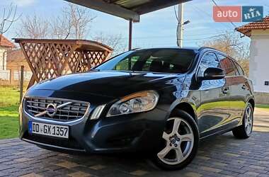 Универсал Volvo V60 2012 в Дрогобыче