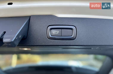 Универсал Volvo V60 2020 в 