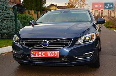 Универсал Volvo V60 2014 в Ровно