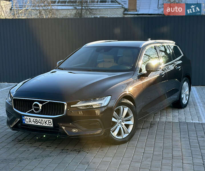 Універсал Volvo V60 2019 в Шполі