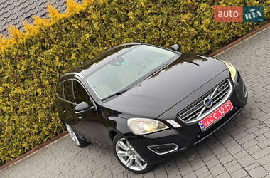 Універсал Volvo V60 2011 в Стрию