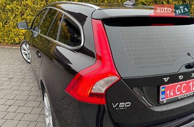 Універсал Volvo V60 2011 в Стрию