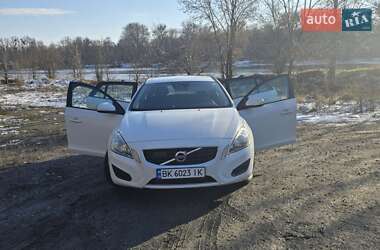 Универсал Volvo V60 2011 в Брацлаве