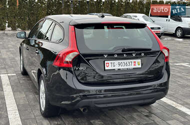 Універсал Volvo V60 2010 в Луцьку