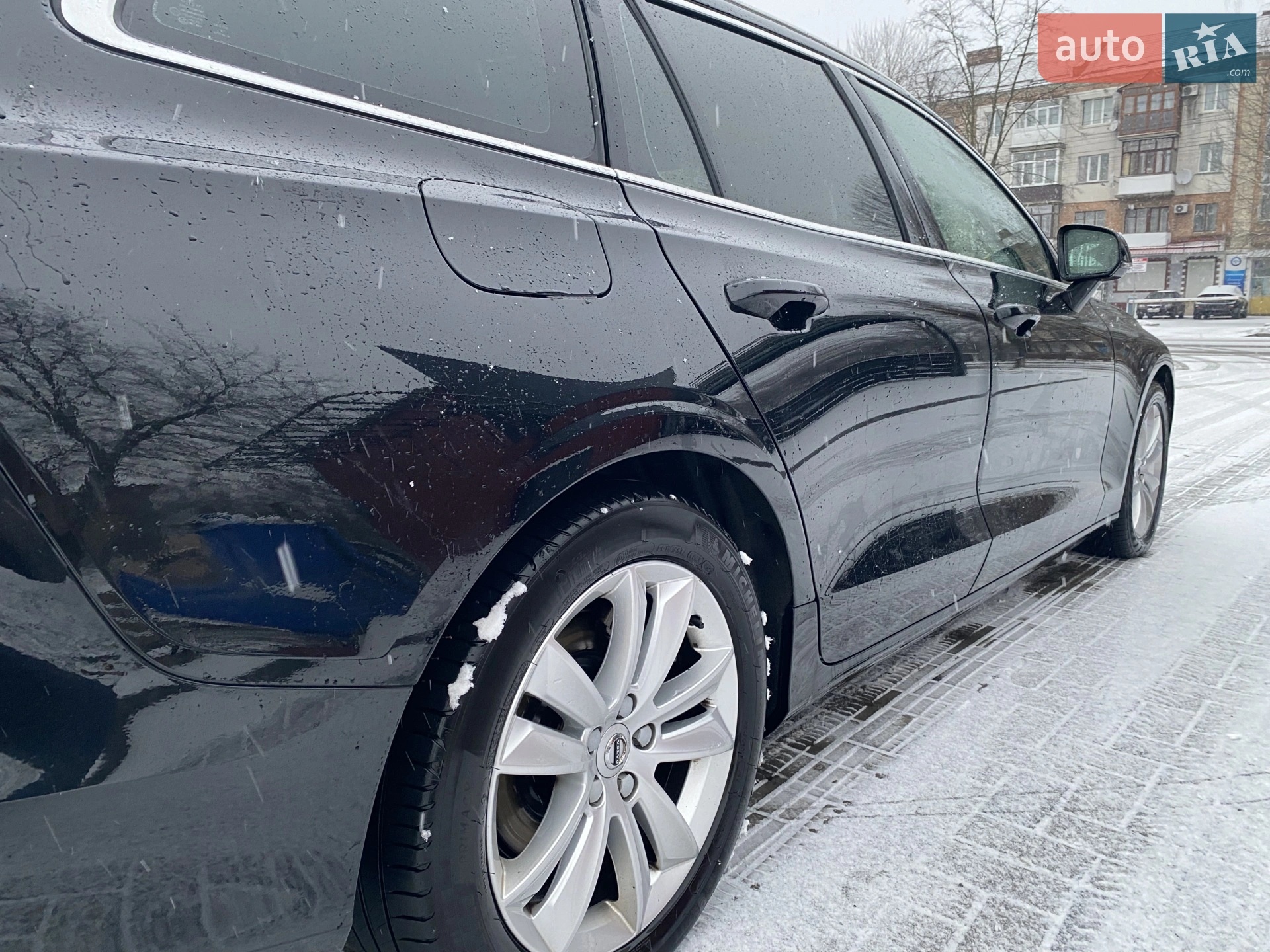 2019 Volvo V60 - мініатюра 13
