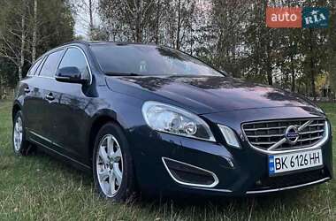 Універсал Volvo V60 2011 в Костопілі