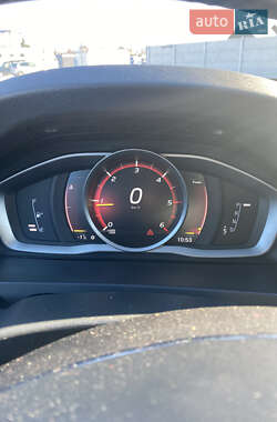 Универсал Volvo V60 2017 в 