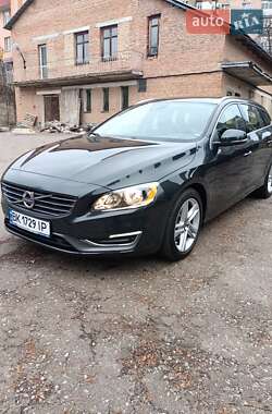 Универсал Volvo V60 2015 в Ровно