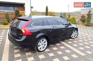 Универсал Volvo V60 2010 в Стрые