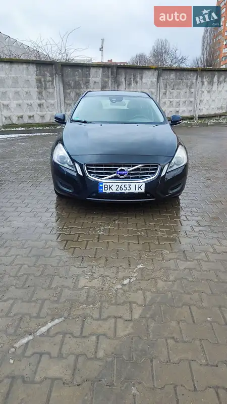Volvo V60
