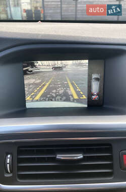 Универсал Volvo V60 2013 в 