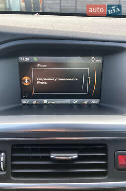 Универсал Volvo V60 2013 в 