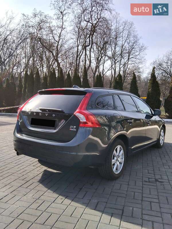 Универсал Volvo V60 2013 в Киеве фото 4 Универсал Volvo V60 2013 в Киеве