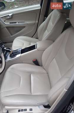 Універсал Volvo V60 2015 в 