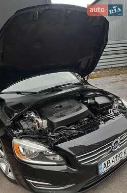 Універсал Volvo V60 2015 в 