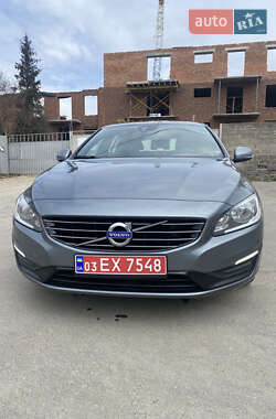 Универсал Volvo V60 2017 в 