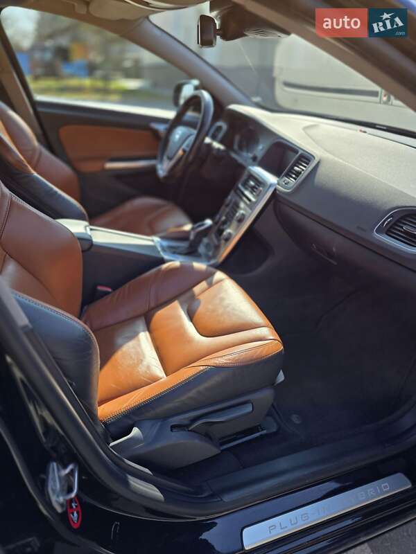 Универсал Volvo V60 2014 в Львове