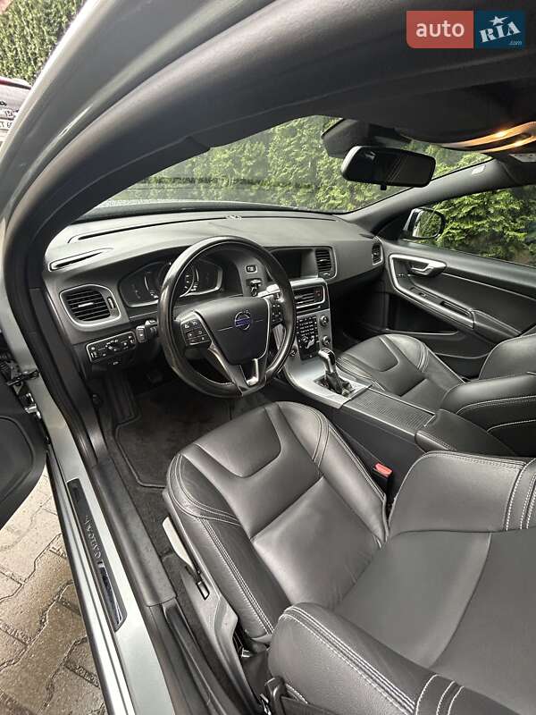 Універсал Volvo V60 2018 в Івано-Франківську
