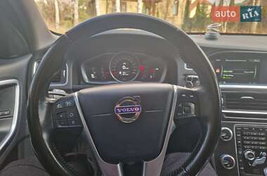Универсал Volvo V60 2014 в 