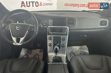 Универсал Volvo V60 2018 в 