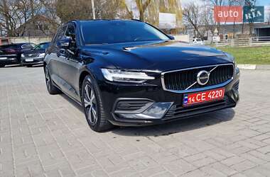 Универсал Volvo V60 2019 в 