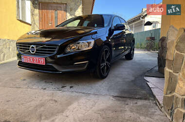 Универсал Volvo V60 2014 в 