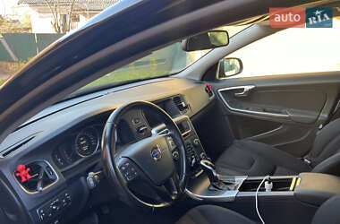 Универсал Volvo V60 2014 в 
