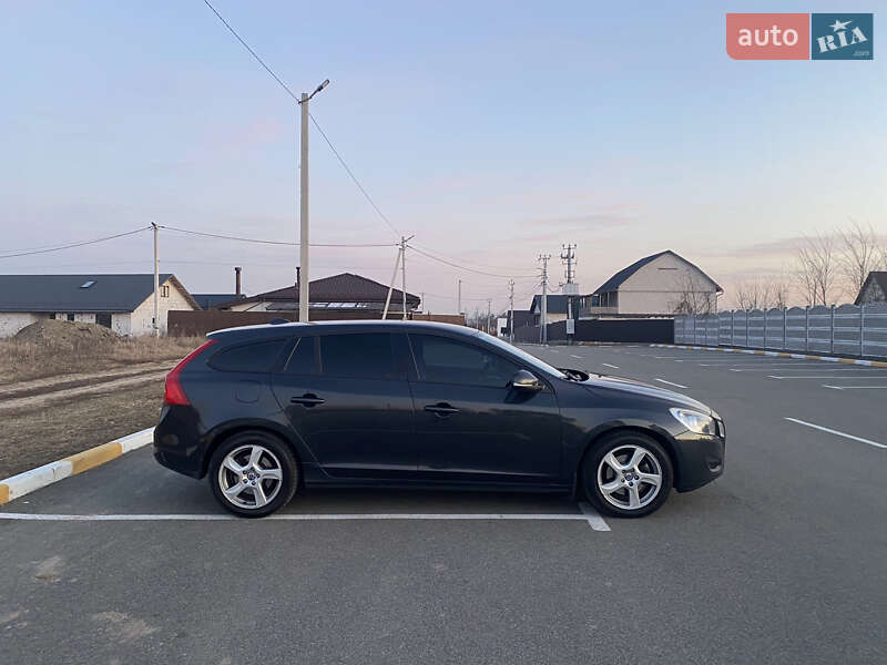 Універсал Volvo V60 2011 в Києві