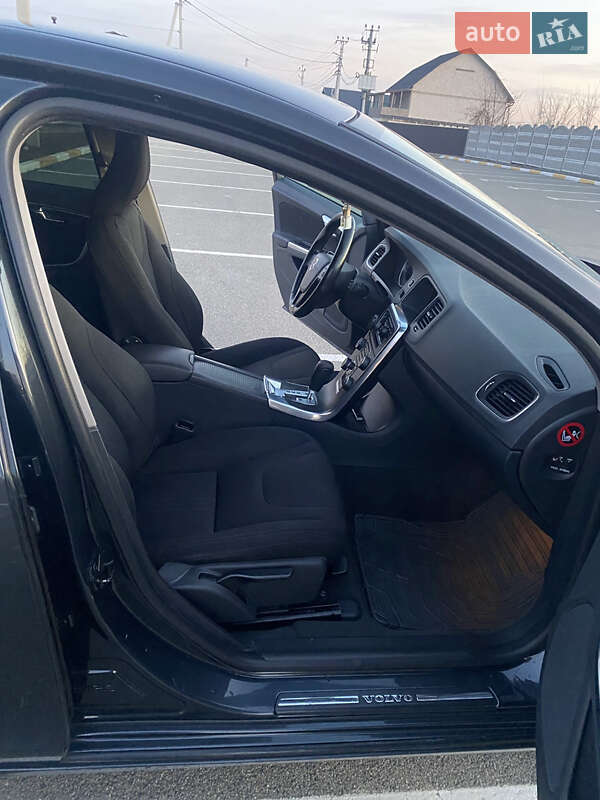 Універсал Volvo V60 2011 в Києві