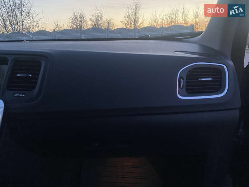 Універсал Volvo V60 2011 в Києві