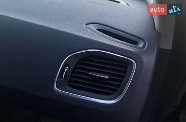 Универсал Volvo V60 2011 в 