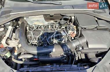 Универсал Volvo V60 2013 в 