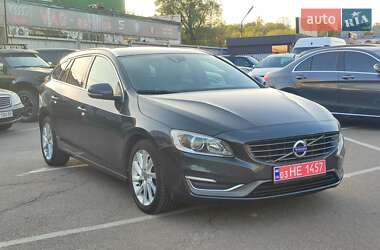Универсал Volvo V60 2014 в 