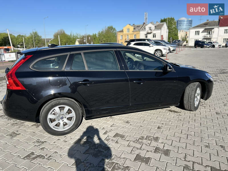 Универсал Volvo V60 2012 в Львове