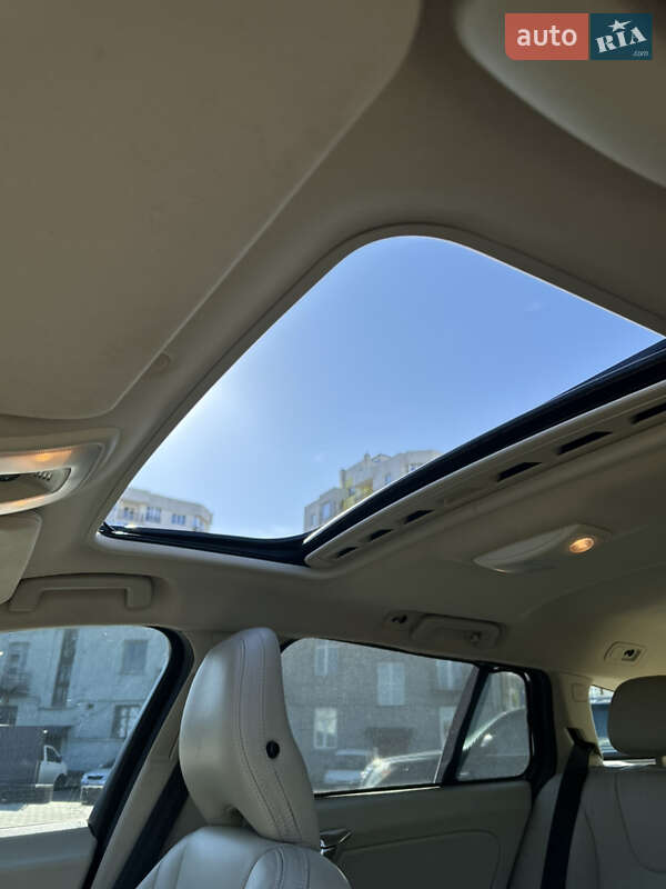 Универсал Volvo V60 2012 в Львове
