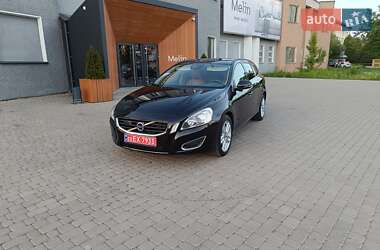Універсал Volvo V60 2013 в 