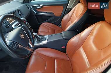 Універсал Volvo V60 2013 в 
