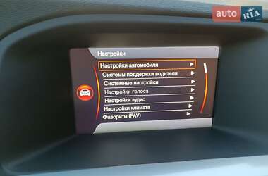 Універсал Volvo V60 2013 в 