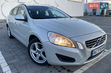 Універсал Volvo V60 2011 в Луцьку