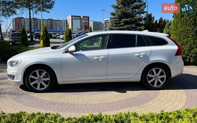 Универсал Volvo V60 2016 в Львове