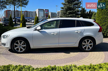 Универсал Volvo V60 2016 в 