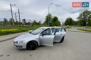 Универсал Volvo V60 2016 в 