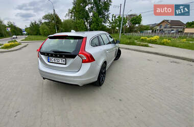 Универсал Volvo V60 2016 в 