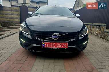 Універсал Volvo V60 2014 в 