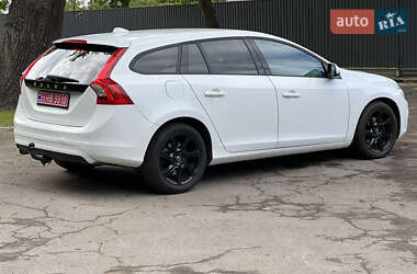 Универсал Volvo V60 2017 в 