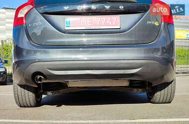 Универсал Volvo V60 2011 в 