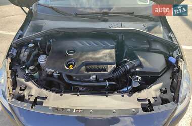 Универсал Volvo V60 2011 в 