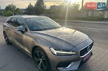 Універсал Volvo V60 2021 в Рівному