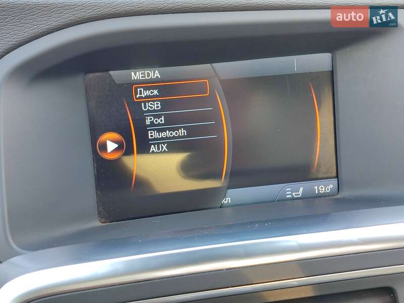 Универсал Volvo V60 2011 в Киеве