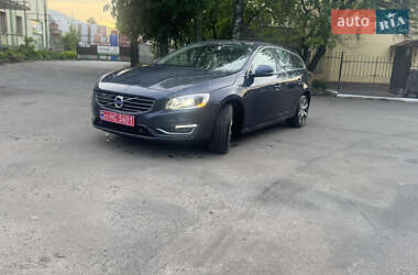 Универсал Volvo V60 2014 в 